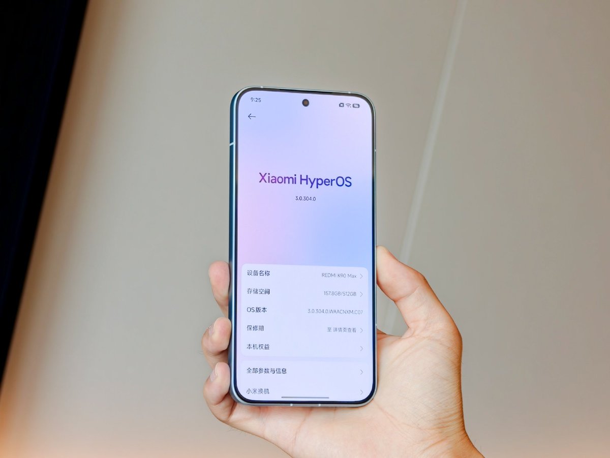 ayansonunigam's tweet image. 🚨 Hands-on with the REDMI K90 Max

Featuring the Dimensity 9500 processor, the industry's largest active cooling fan, and the D2 discrete graphics chip, it boasts not only a native 165Hz refresh rate but also unparalleled hardware-level AI overclocking.

#REDMI #REDMIK90Max