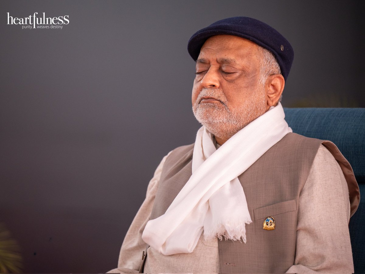 When you meditate, do so with love and genuine interest. With poise, focus, and enthusiasm, you create the right vibratory field that helps shape your destiny and gently transform the course of your life. The purpose of meditation is to enter the finest states of consciousness.