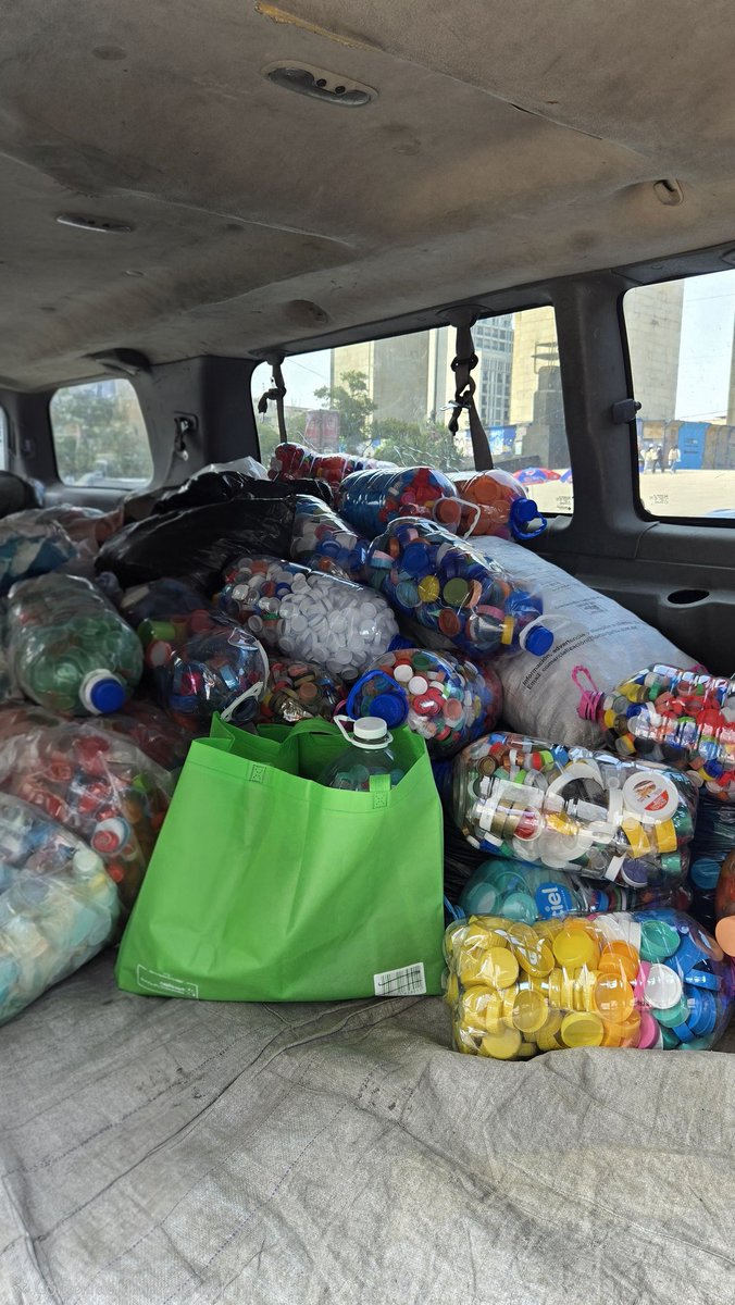 May Amor tweet media