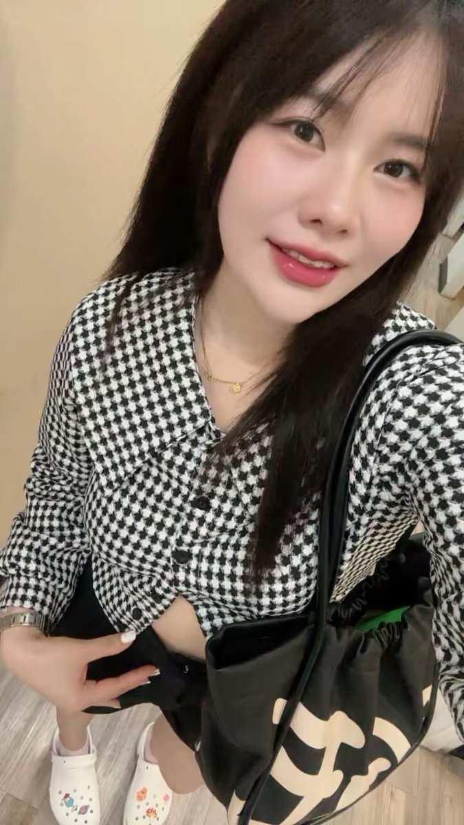บีบี id: jisu2536 tweet media