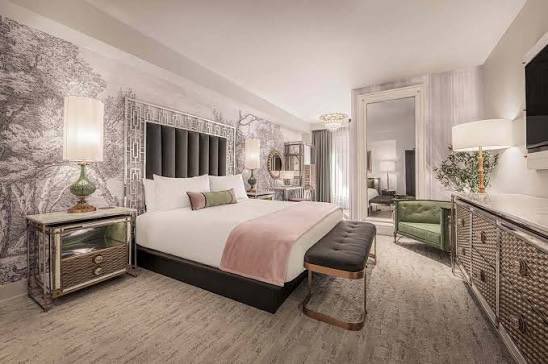 TurnItUpWorld's tweet photo. Hot take: The new Lisa Vanderpump hotel (ex-Cromwell) is about to be the most Instagrammable spot on the Strip… but the rooms might be tiny.
Early rendering just dropped 👀 
What do you think — worth the hype? https://t.co/qJAY26wM4O