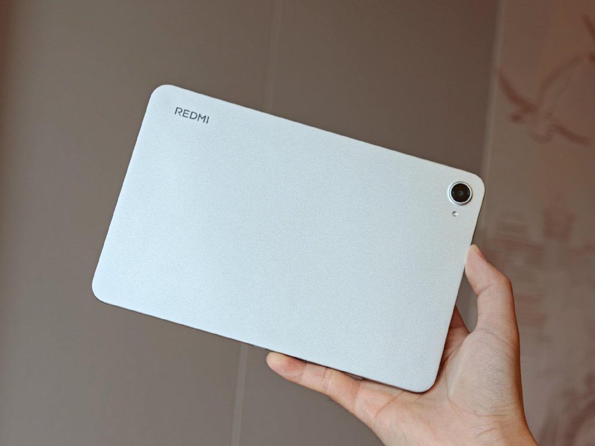 ayansonunigam's tweet image. 🚨 The REDMI K Pad2, the LCD performance tablet you've been waiting for:

✅ Including the Xiaomi AI button, allowing users to set Xiao Ai memory and a "frenzy mode" 👇

#REDMI #REDMIKPad2