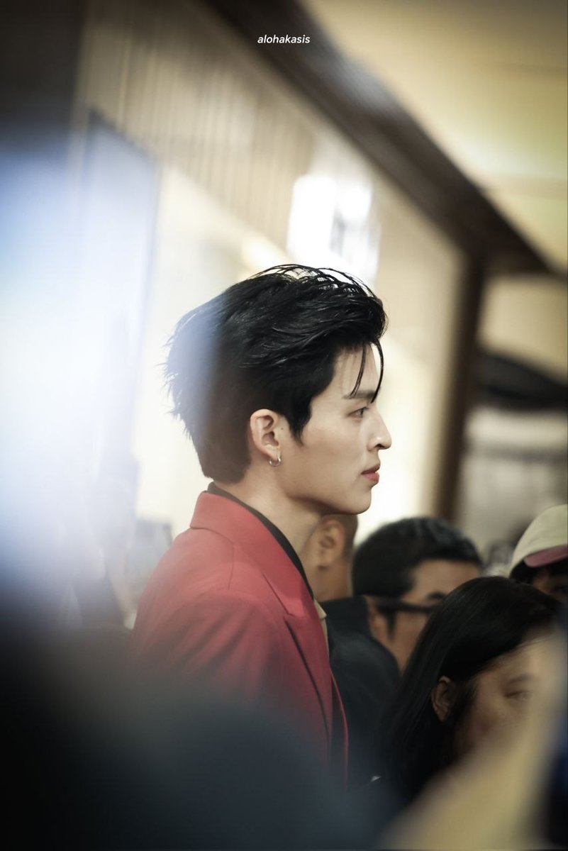 𝚙𝚑𝚞𝚠𝚒𝚗 ᴸᴱᴿᵀᴿᴬᵀᴷᴼˢᵁᴹ tweet media