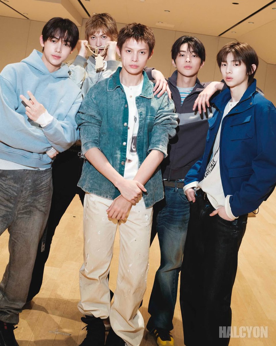 เทพเจ้าเสือขาว 🐢 tweet media