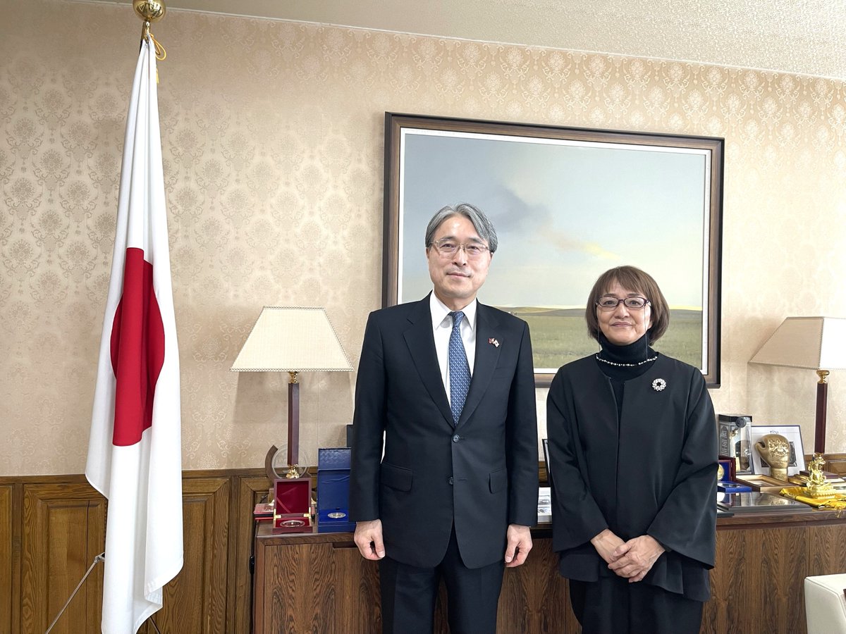 Японы Элчин Сайдын Яам tweet media