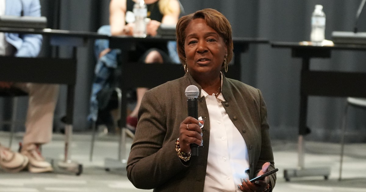 OHschoolboards's tweet image. A great conversation in Marysville tonight.

Community members and school leaders came together for OSBA’s Forward Together Town Hall to talk about the issues impacting public education.

More to come.

#OhioSchools #PublicEducation