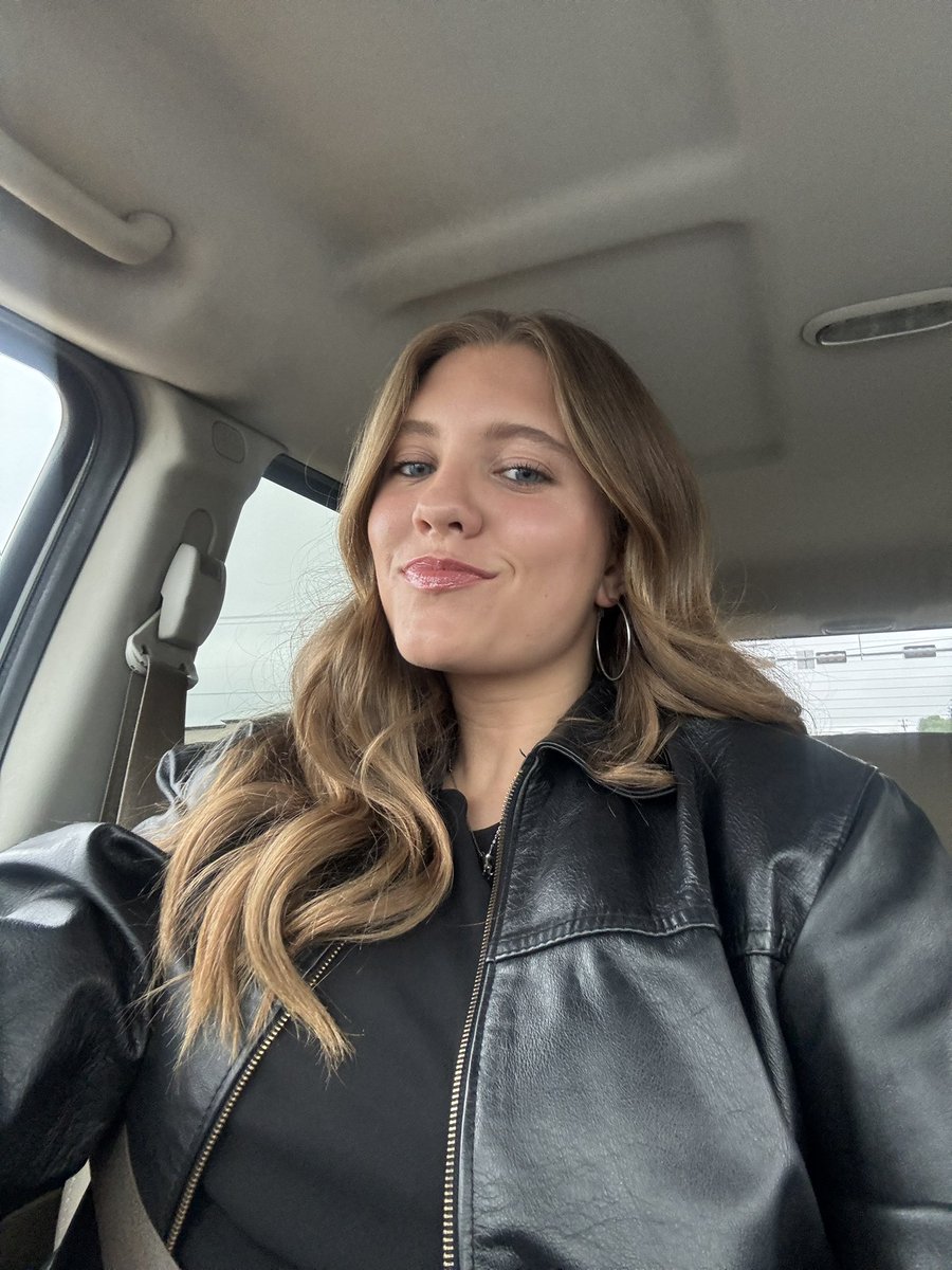 Goddess Hope tweet media