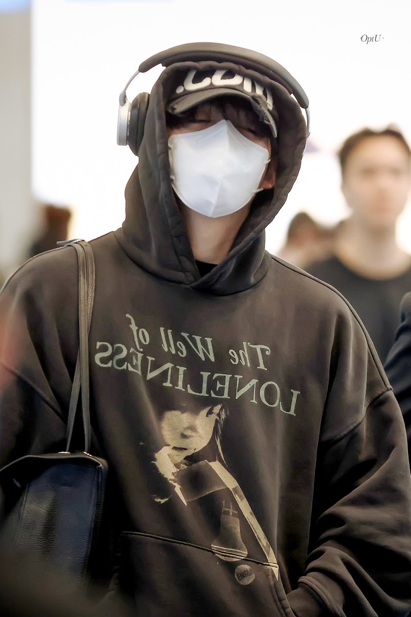 ·OptU·Scoups· tweet media