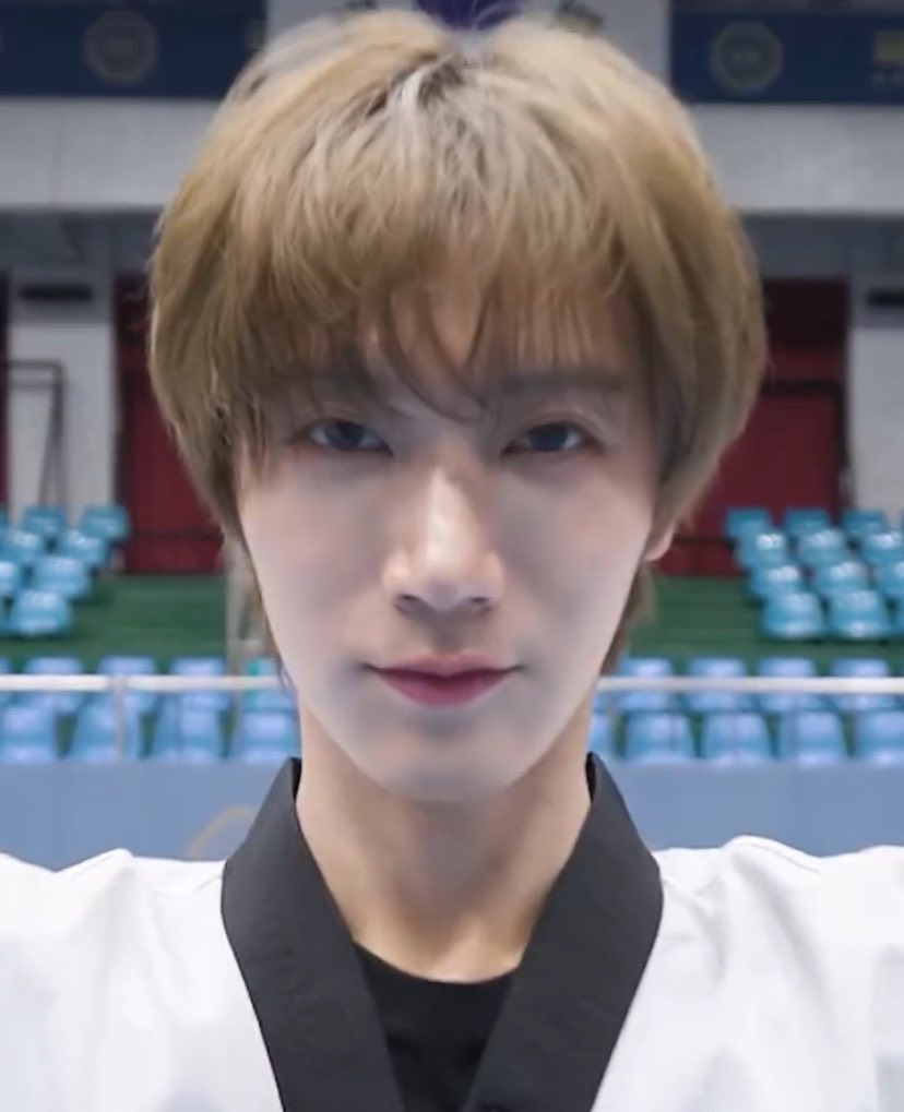 ป้าฟาง 💜 TENLEE #SO10 🐈‍⬛💥 tweet media