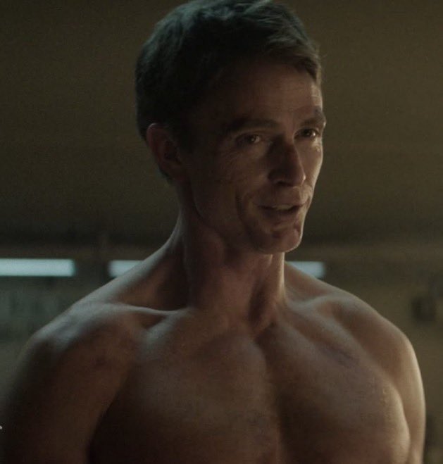 n is watching ddba s2 ⌖ tweet media