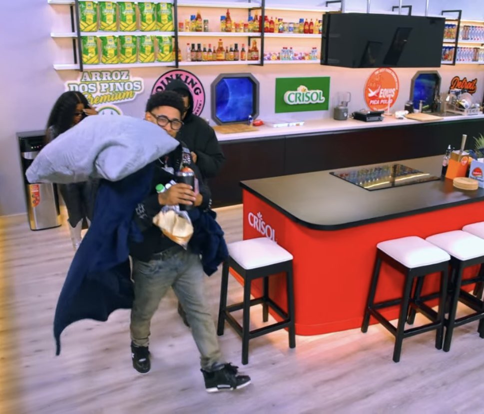 Planeta Alofoke tweet media