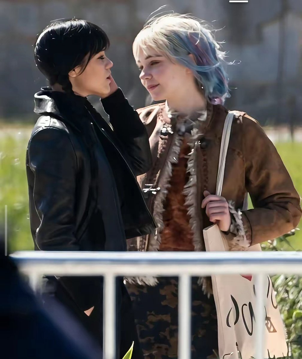 a_s_h_u_r_i_n's tweet image. Broooo.. 
Our WenClairrrrrr.... 😖🤙🏻

#wednesday