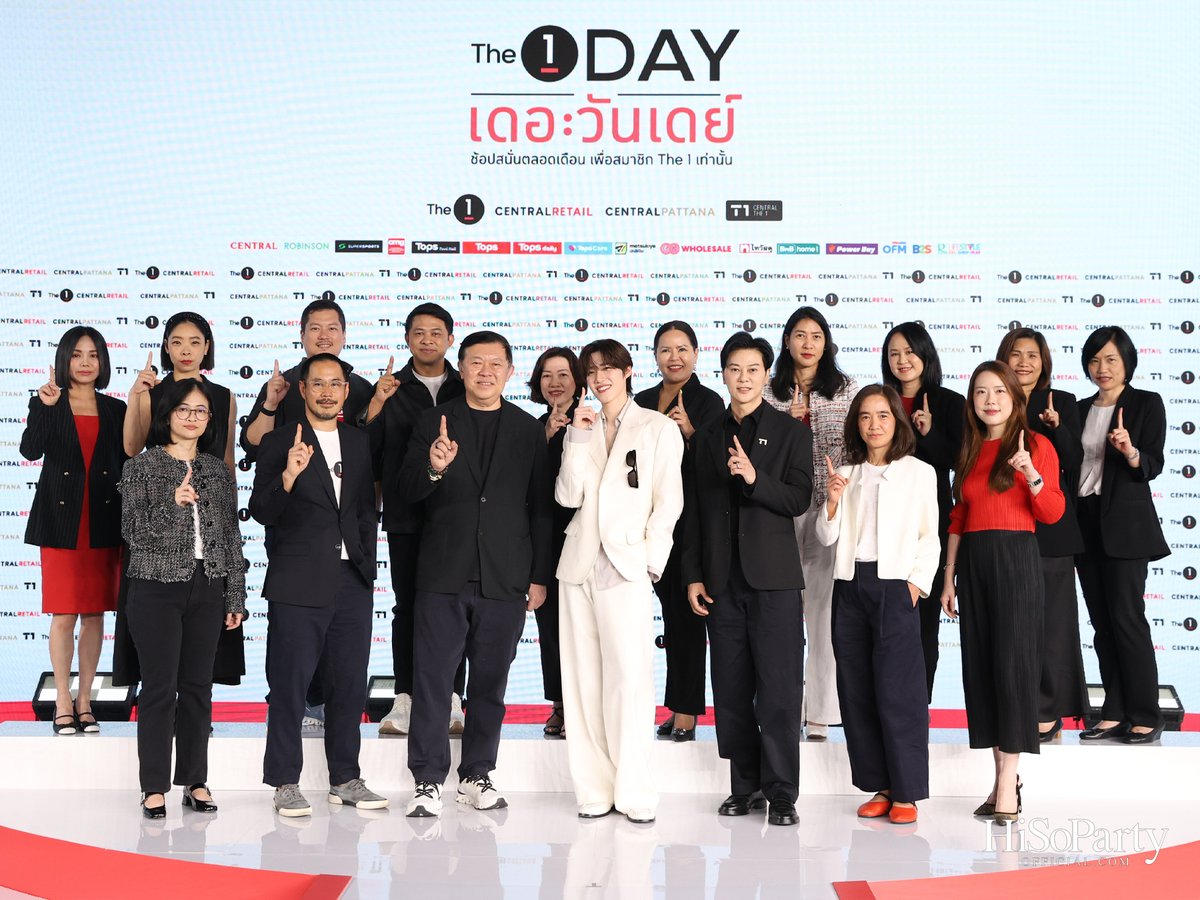 hisoparty's tweet photo. พีพี - กฤษฏ์ ร่วมแชร์ประสบการณ์ความพิเศษกับแคมเปญ ‘The 1 Day 2026’ ปรากฏการณ์ช้อปสุดคุ้มแห่งปี

The 1 เดินหน้าตอกย้ำบทบาทผู้นำด้านดิจิทัลไลฟ์สไตล์และลอยัลตี้ เปิดตัวแคมเปญใหญ่ ‘The 1 Day 2026’ ช้อปสนั่นตลอดเดือน เพื่อสมาชิก The 1 เท่านั้น ผนึกกำลังทั้งกลุ่มเซ็นทรัล และบัตรเครดิต เซ็นทรัล เดอะวัน เสิร์ฟความคุ้มครอบคลุมทุกไลฟ์สไตล์ทั่วประเทศ พร้อมอีเวนต์ต่อเนื่องทั้ง 4 ภาค โดยภายในงานได้รับความสนใจจากแขกผู้มีเกียรติและพาร์ตเนอร์สำคัญมากมาย

ไฮไลท์สำคัญคือการปรากฏตัวของ คุณพีพี – กฤษฏ์ อำนวยเดชกร ที่มาร่วมสร้างสีสันและถ่ายทอดประสบการณ์ความพิเศษของแคมเปญในปีนี้ พร้อมเปิดโอกาสให้สมาชิกได้ร่วมลุ้นกิจกรรมเอ็กซ์คลูซีฟ ‘ONE DAY WITH PP KRIT Presented by Central The 1 Credit Card’ เพียงช้อปสะสมและลงทะเบียนผ่าน The 1 APP ก็มีสิทธิ์เป็นส่วนหนึ่งของช่วงเวลาสุดพิเศษครั้งนี้

ติดตามภาพบรรยากาศในงานได้ที่
HiSoPartyOfficial
Website และ Magazine

#The1Day2026
#The1xPPKRIT
#PPKritt
#centralwOrld