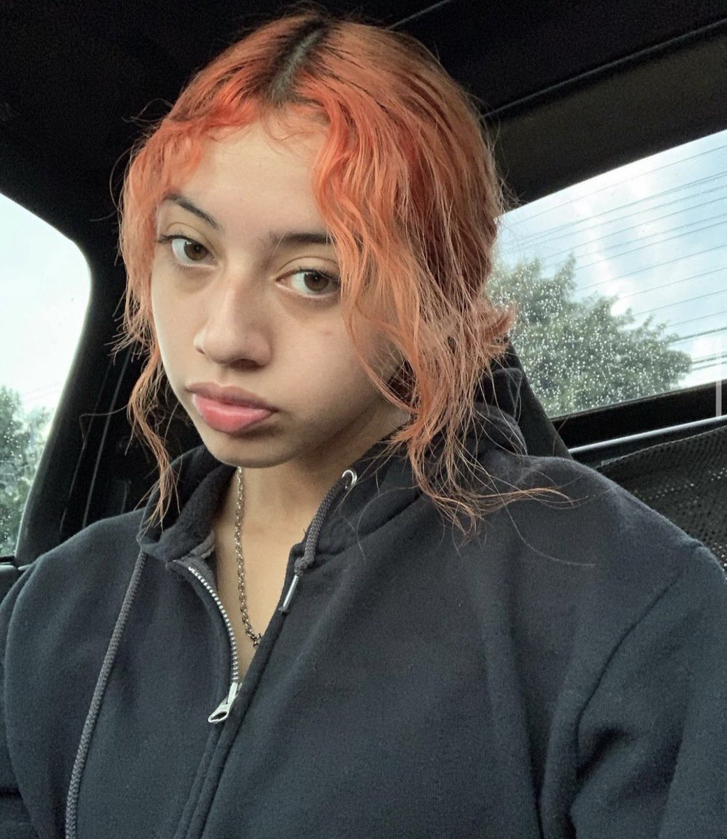 ffffhhhzd tweet media