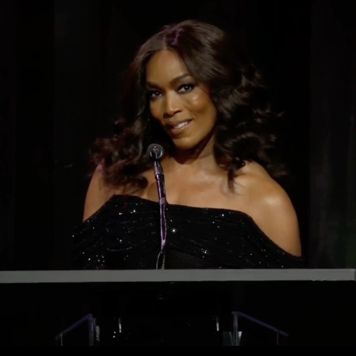 Babs: 5 OTPS and A Vivid Imagination 😄😄😄 tweet media