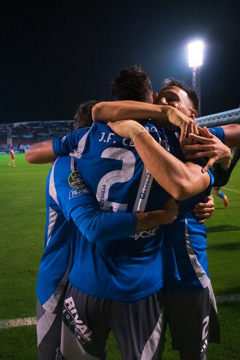 ➕3️⃣🔥

#VolviendoASerEmelec 🔵
#MesDelEmelecismo