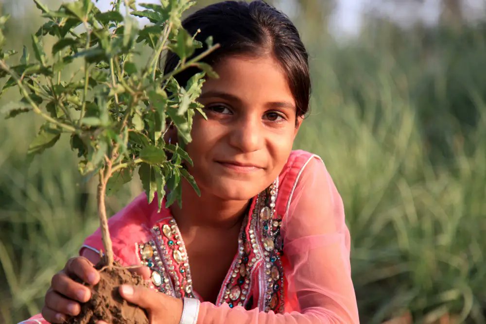 narottamsahoo's tweet image. On this Earth Day, a quiet pause upon the grass gently reminds us - when we reconnect with #nature, we rediscover the #harmony within ourselves.

Our Power, Our Planet is not just a theme - it is a call to act with awareness, responsibility, and hope.

The #Earth doesn’t ask for