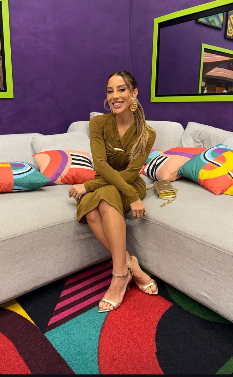 manu 🦢🍟 tweet media