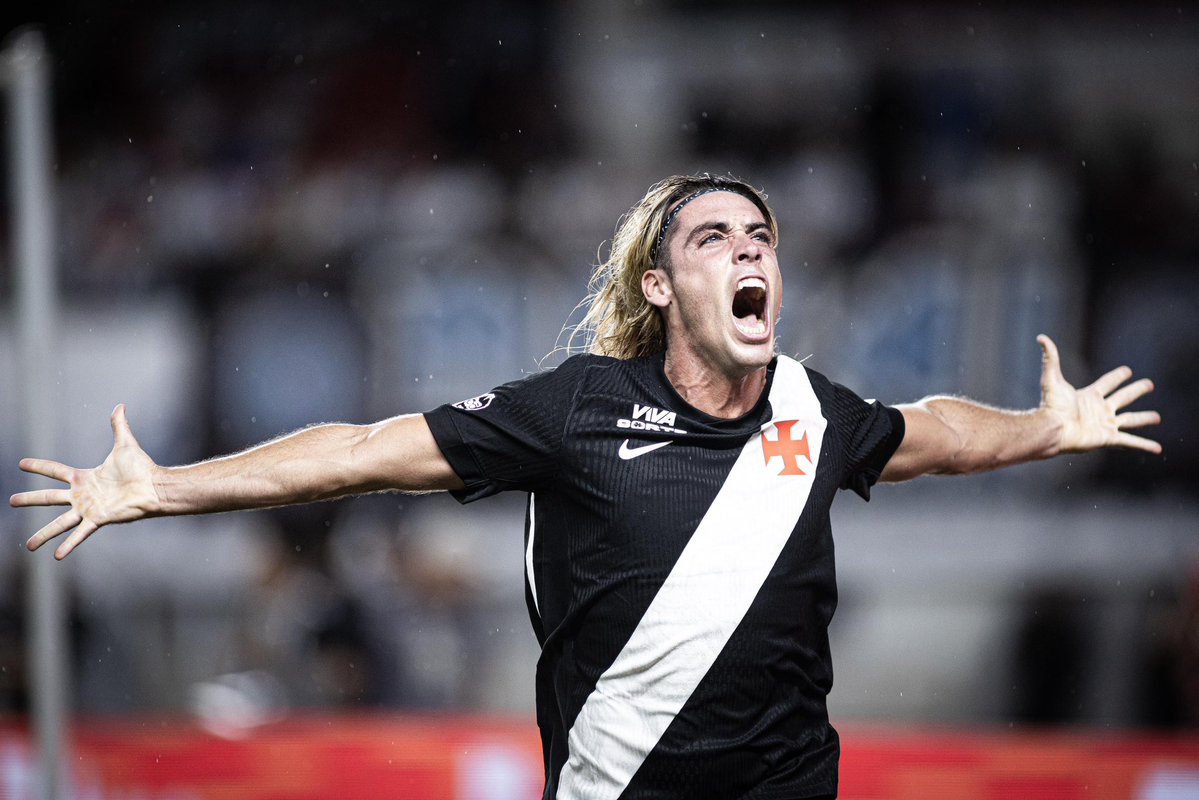 O momento exato do gol + a comemoração 🥰💢

📸 Matheus Lima | #VascoDaGama