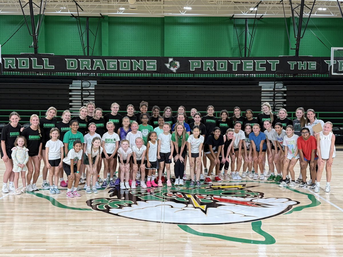 LadyDragonBKB's tweet photo. 💚🏀🖤The Lady Dragons had so much fun hosting &amp; coaching all the kids in the annual 4v4 games!  

Reminder: Registration is open for Lady Dragon Basketball Camp coming up June 1-4!!!💚🏀🖤
https://t.co/9Ueo6woxvr https://t.co/QIMJtgcVbS