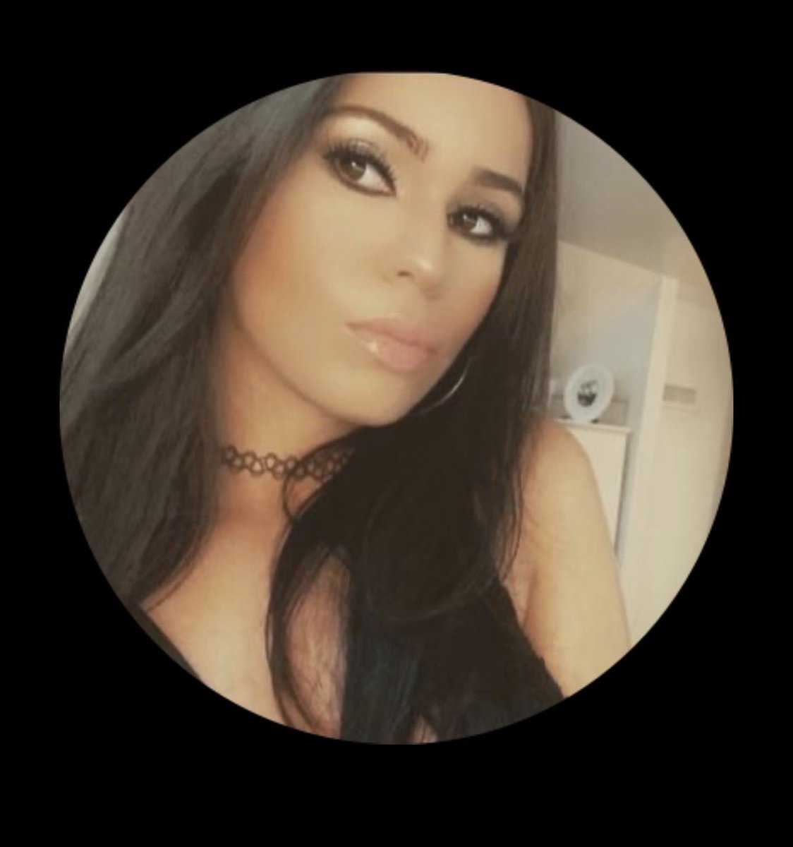 ℜ𝔞𝔢 tweet media