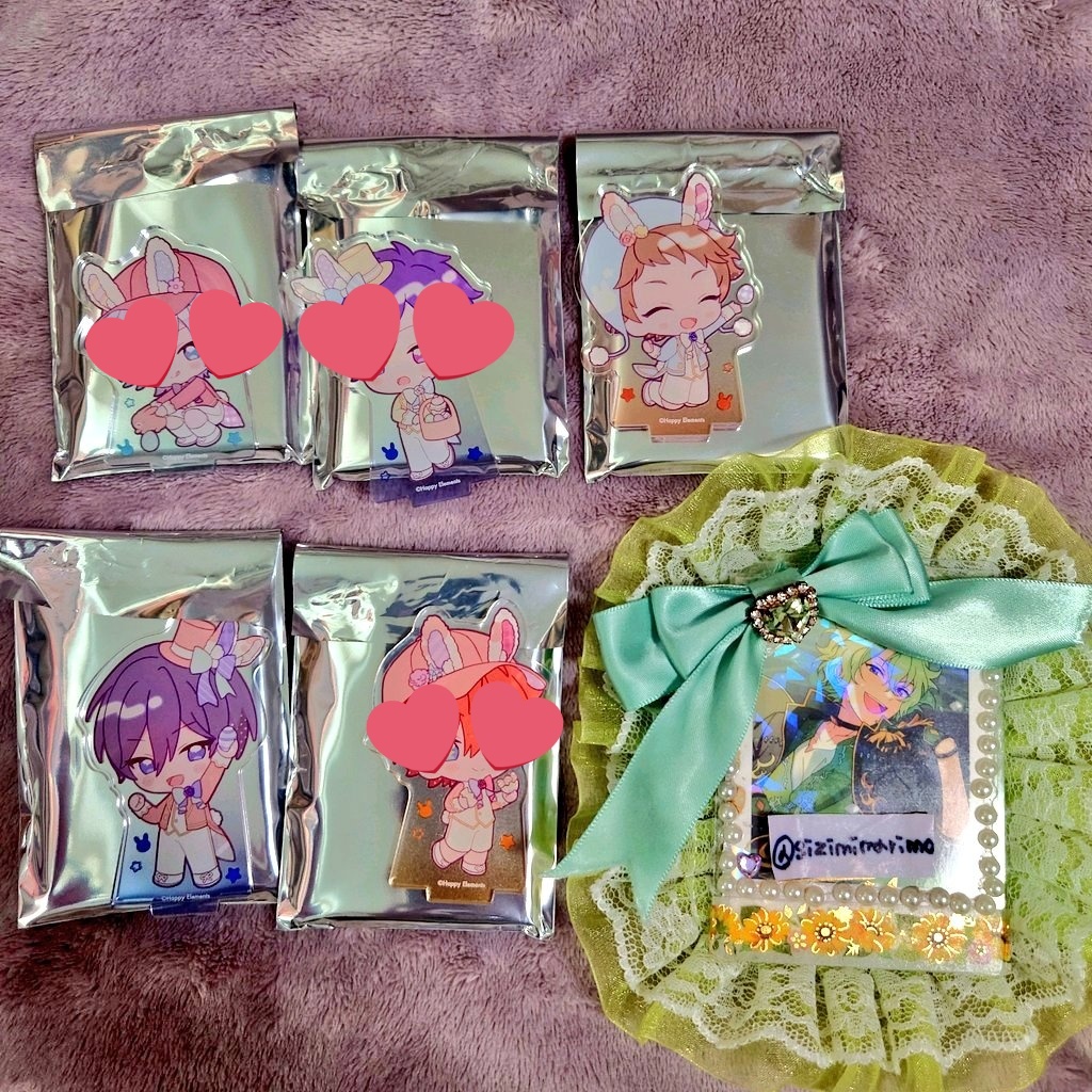 sizimimarimo's tweet photo. @xxx【交換】あんスタ アニメイトカフェ アニカフェ アクスタ アクリルスタンド キラキラステッカー

譲:
①☆零、光、維吹、桃李、真緒
②光、北斗

求:
①★日和、颯馬、渉（英智1、創1、紅郎1、★レオ1）※友人分含む
②日和、颯馬、渉

💜郵送でのお取引
💜☆は★の交換を含む方のみ https://t.co/aqFcP6q54i