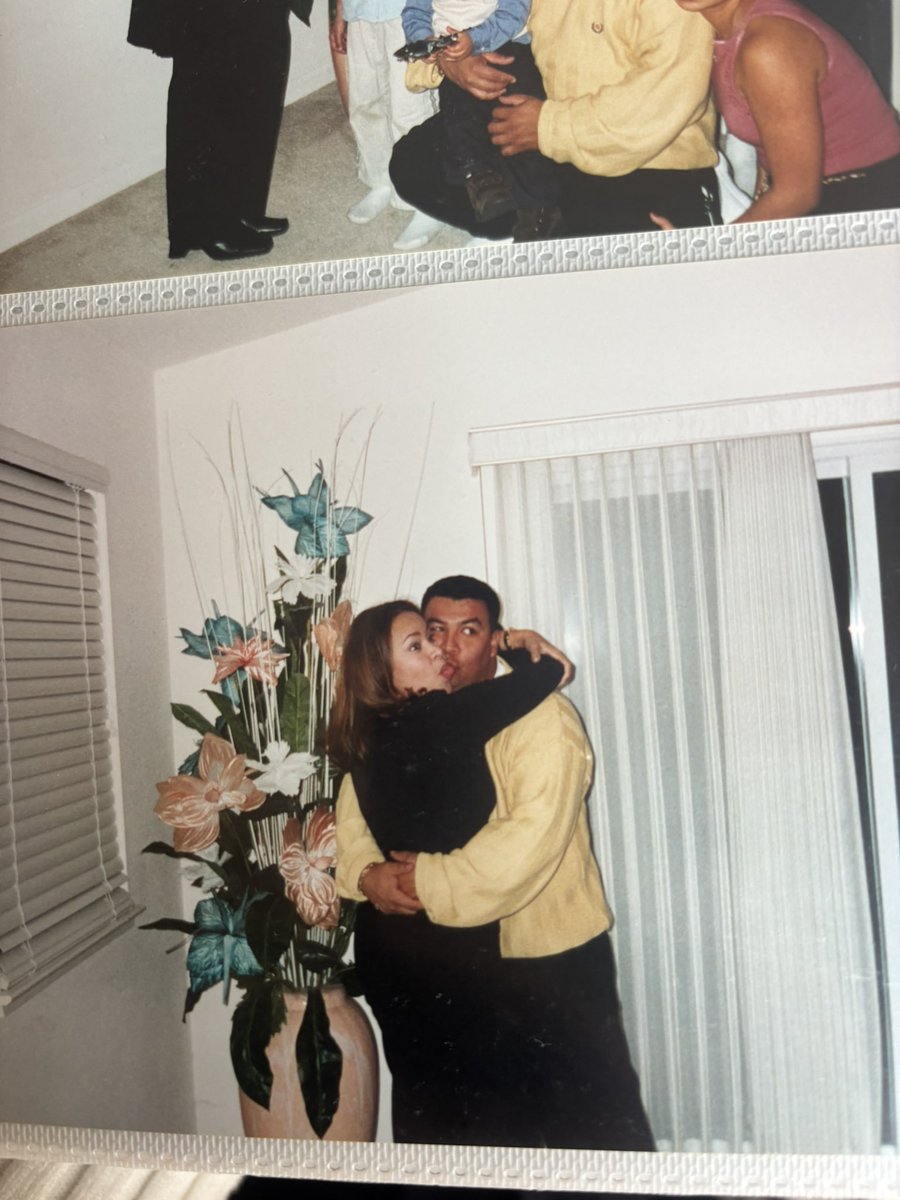 Mi mami y papi 🤍