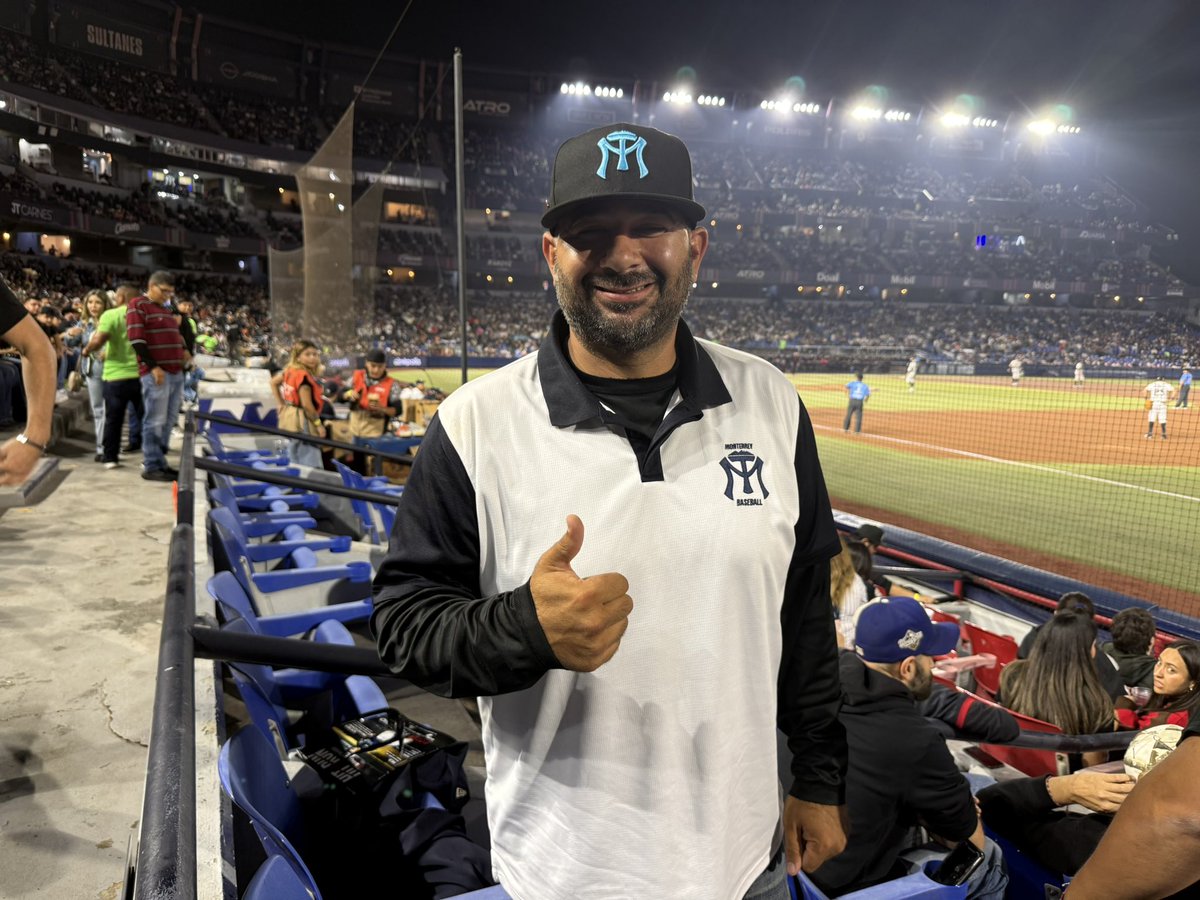 SultanesOficial's tweet image. ¡Bienvenido Rafa! 🫡

Hoy el Manager de las campeonas @SultanesFemenil  está presente disfrutando de nuestro #OpeningDay .