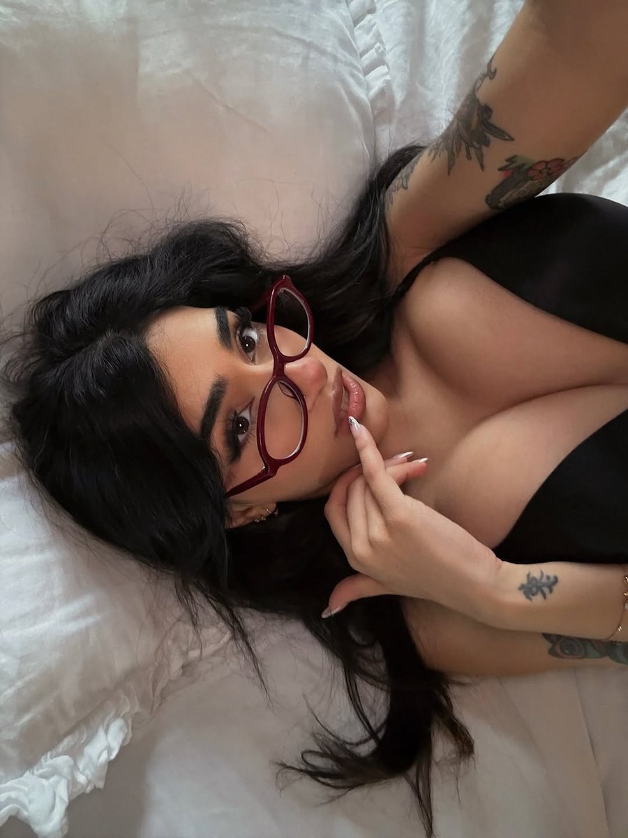 bee 🐝 tweet media