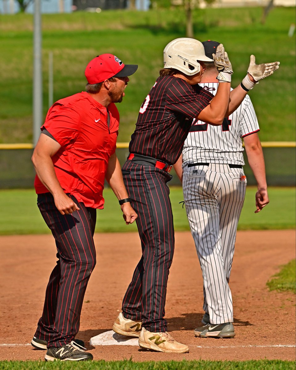 Crombie28's tweet photo. Tonight I went 2-3 with a triple. 
2028 infielder 
@usnatsmidsouth https://t.co/SeeMn8km4v