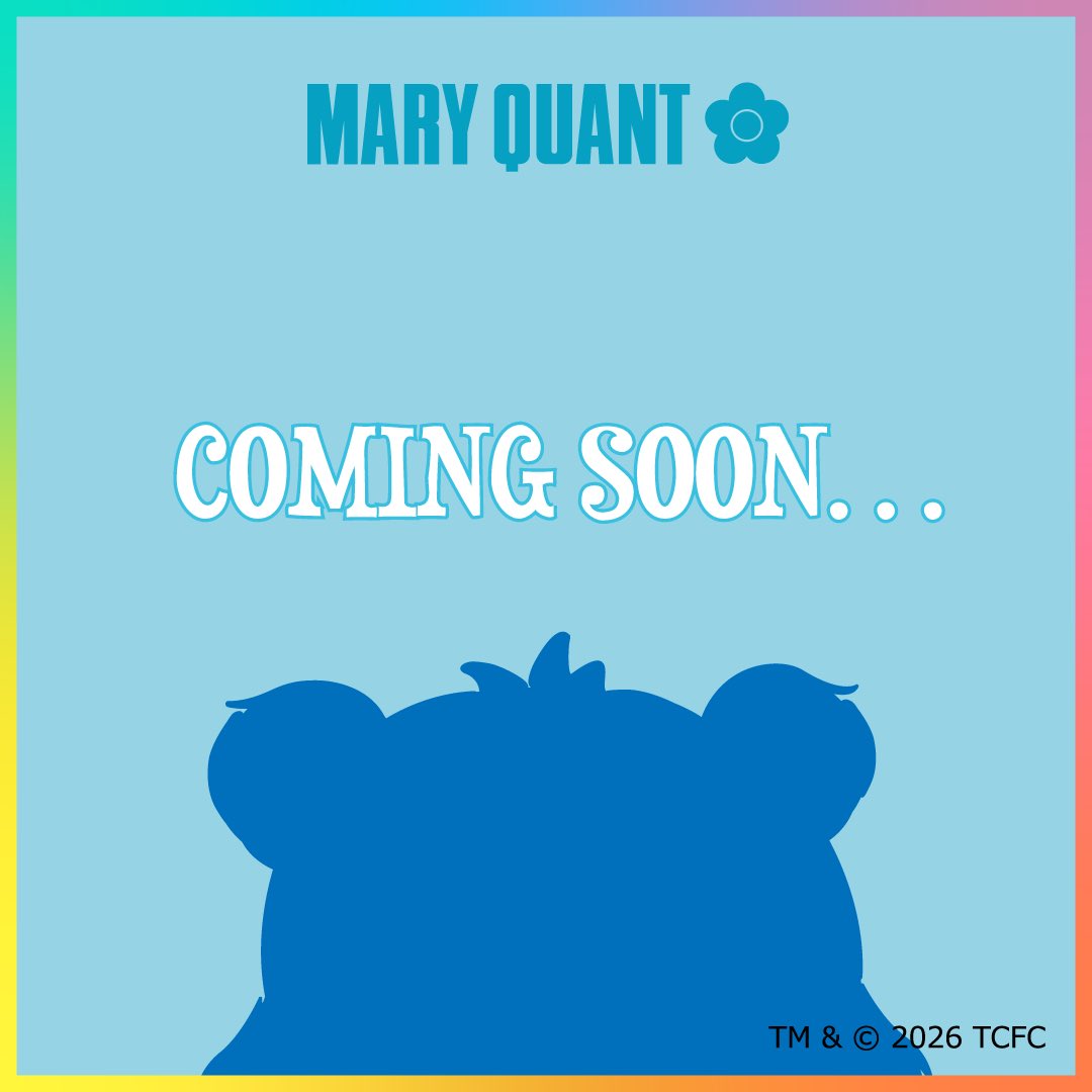 maryquantjp's tweet photo. COMING SOON…
カラフルでハッピーな人気キャラクター🌈☁️とのデザイン コレクションが発売！
なんのキャラクターか分かるかな？💭
ぜひコメント欄に書いて教えてね！

4月27日(月) 情報解禁予定 

#MARYQUANT  #マリークワント 
#マリクワ https://t.co/Vbi7dpzvfw