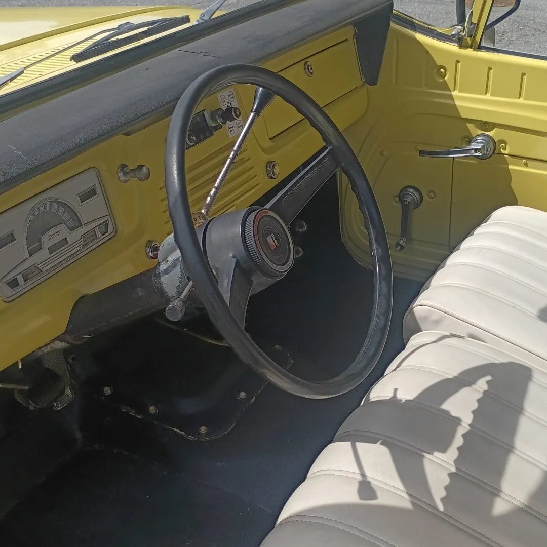 Bring a Trailer tweet media