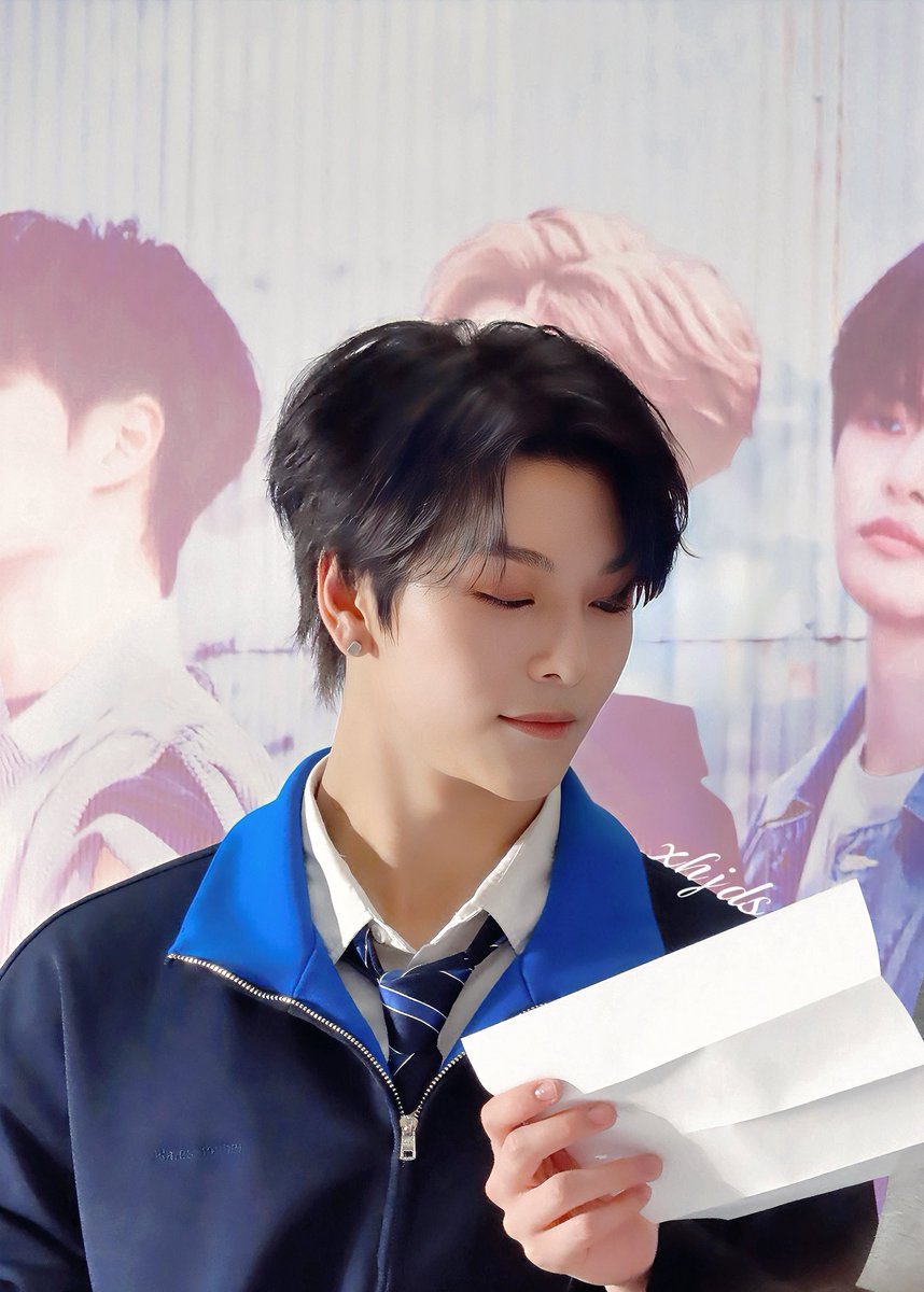 404toreadmy311's tweet image. 眯眼是在索吻吗❓
260419｜重庆痛楼

#ALPHADRIVEONE #ALD1 #알파드라이브원 #허씬롱 #씬롱 #シンロン #鑫隆 #XINLONG