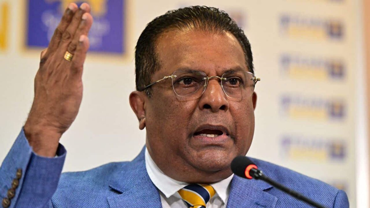 nibraz88cricket's tweet image. 🚨 Breaking - Shammi Silva bowled out. 

President Anura Kumara Dissanayake has urged Sri Lanka Cricket chief Shammi Silva to step down following growing complaints, including concerns raised by players.

A major shake-up in Sri Lanka cricket may finally be underway. #LKA