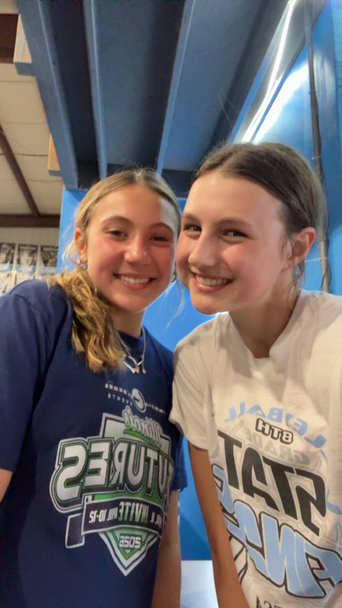 AvaWyatt2030's tweet image. Afterschool workout with my teammate @RyaHakes2030 at The Athlete Factory.

Iron sharpens iron, and I’m grateful to train alongside teammates who push me to be better.

Always working. 
Always learning. 
Always competing.

  #StudentAthlete #GetBetterEveryDay #gloryon3familyon6