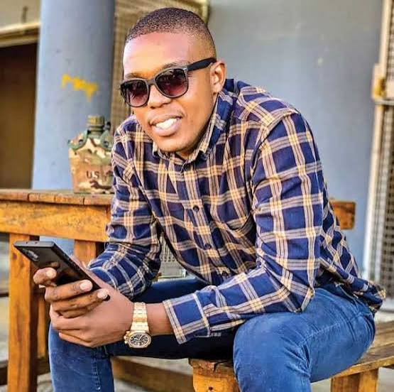 In A Nutshell🥜 tweet media