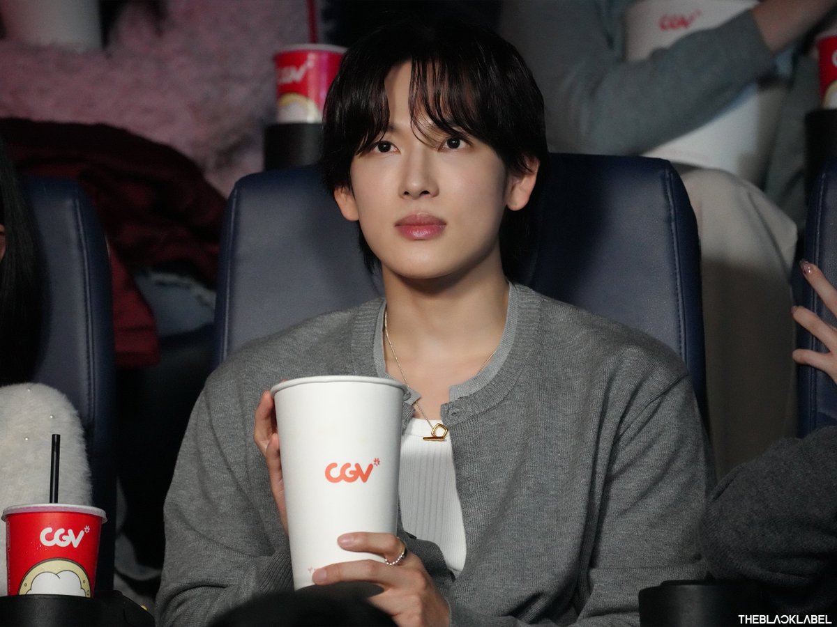 Everyday Siwan ✫ International Yim Siwan Fanpage tweet media