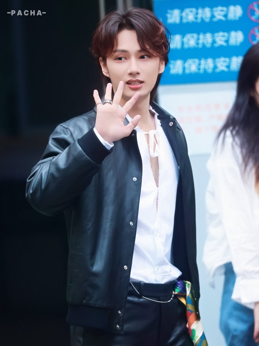 PACHA_miao tweet media