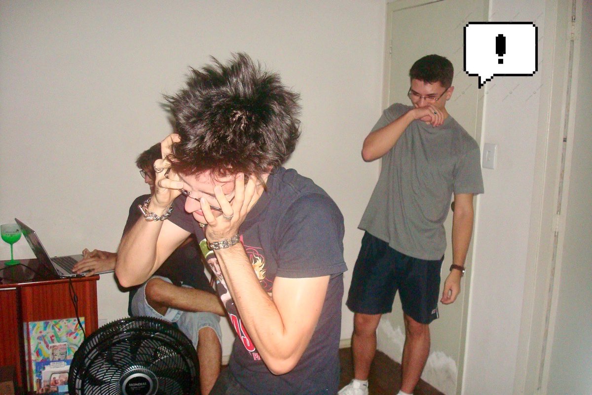 Lipe.eii tweet media