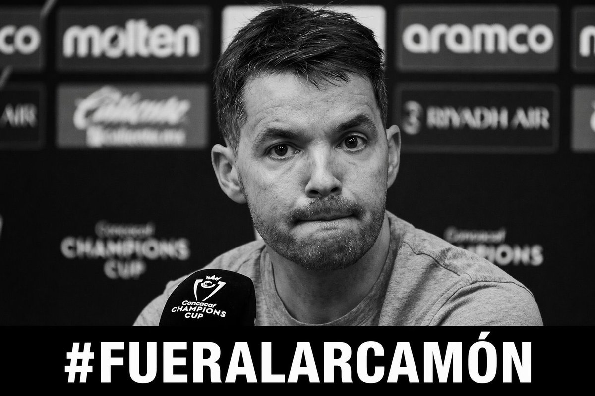 Jonashmed's tweet photo. @CruzAzul #Fuerarotondi #fueraPiovi https://t.co/DSTYIP1tiH