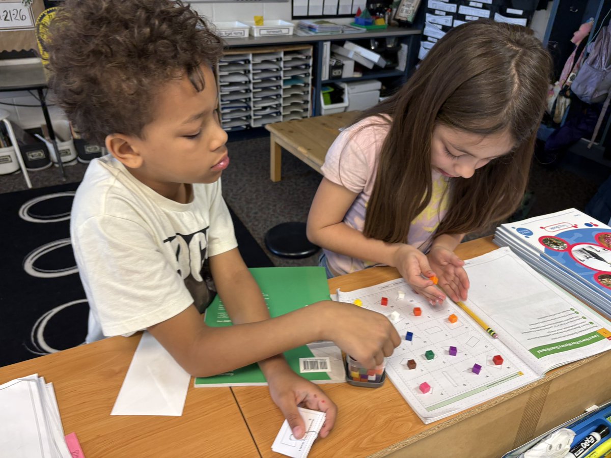 PVWollberg's tweet image. We had so much fun playing, Guess the Quadrilateral today! #pvlearns #mathgames #mathisfun