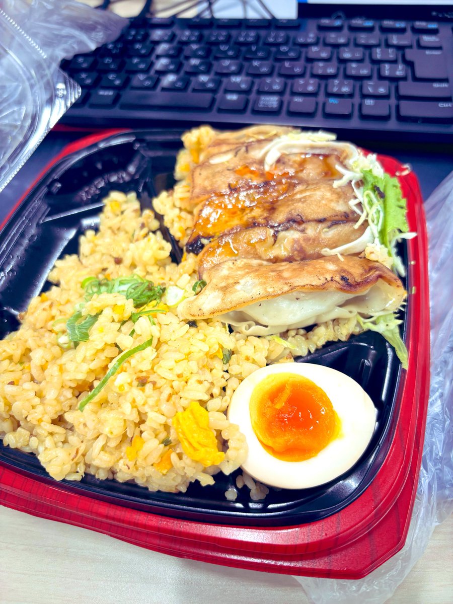 徹言 tweet media