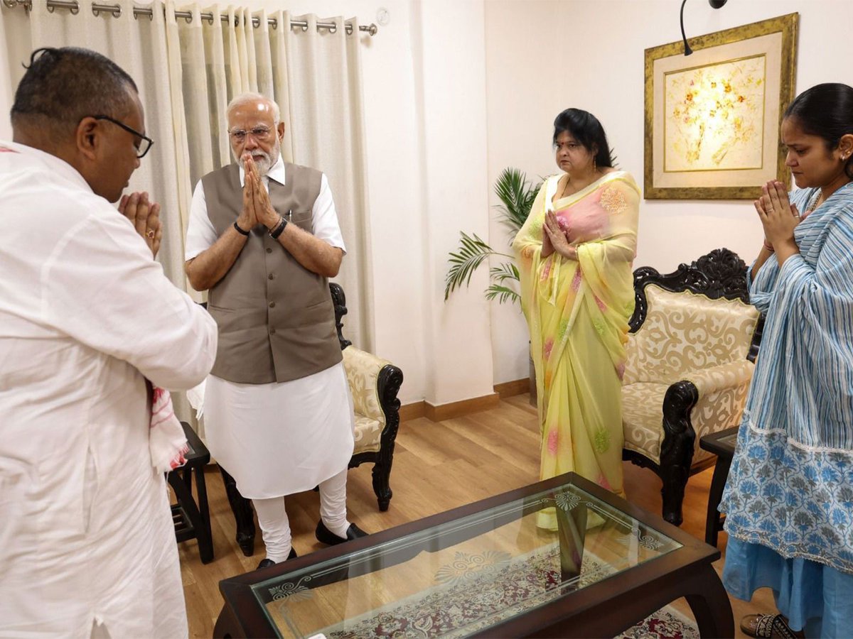 ani_digital's tweet image. "India will never bow to any form of terror": PM Modi on first anniversary of Pahalgam terror attack

Read @ANI Story | aninews.in/news/national/… 

#PMModi #Pahalgamattack #OperationSindoor