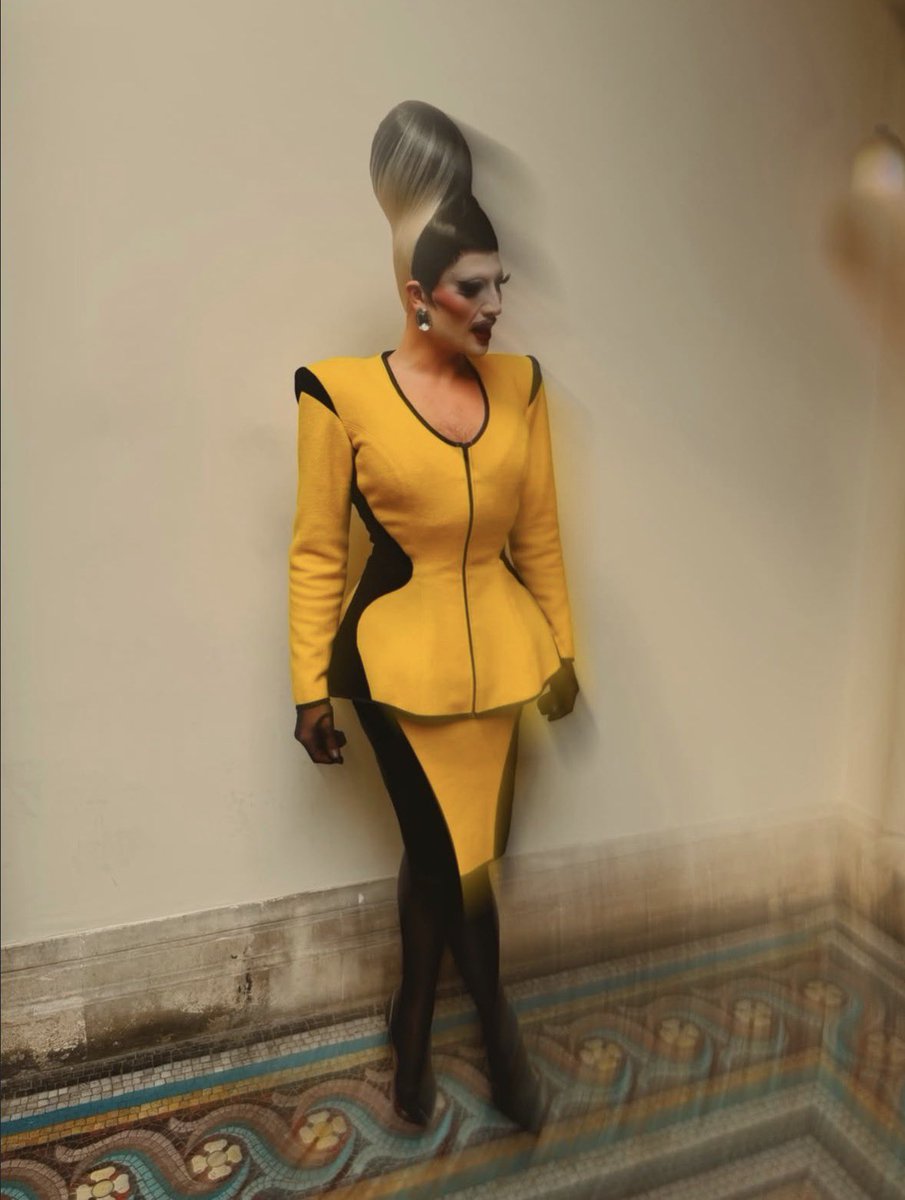 Drag Crave tweet media