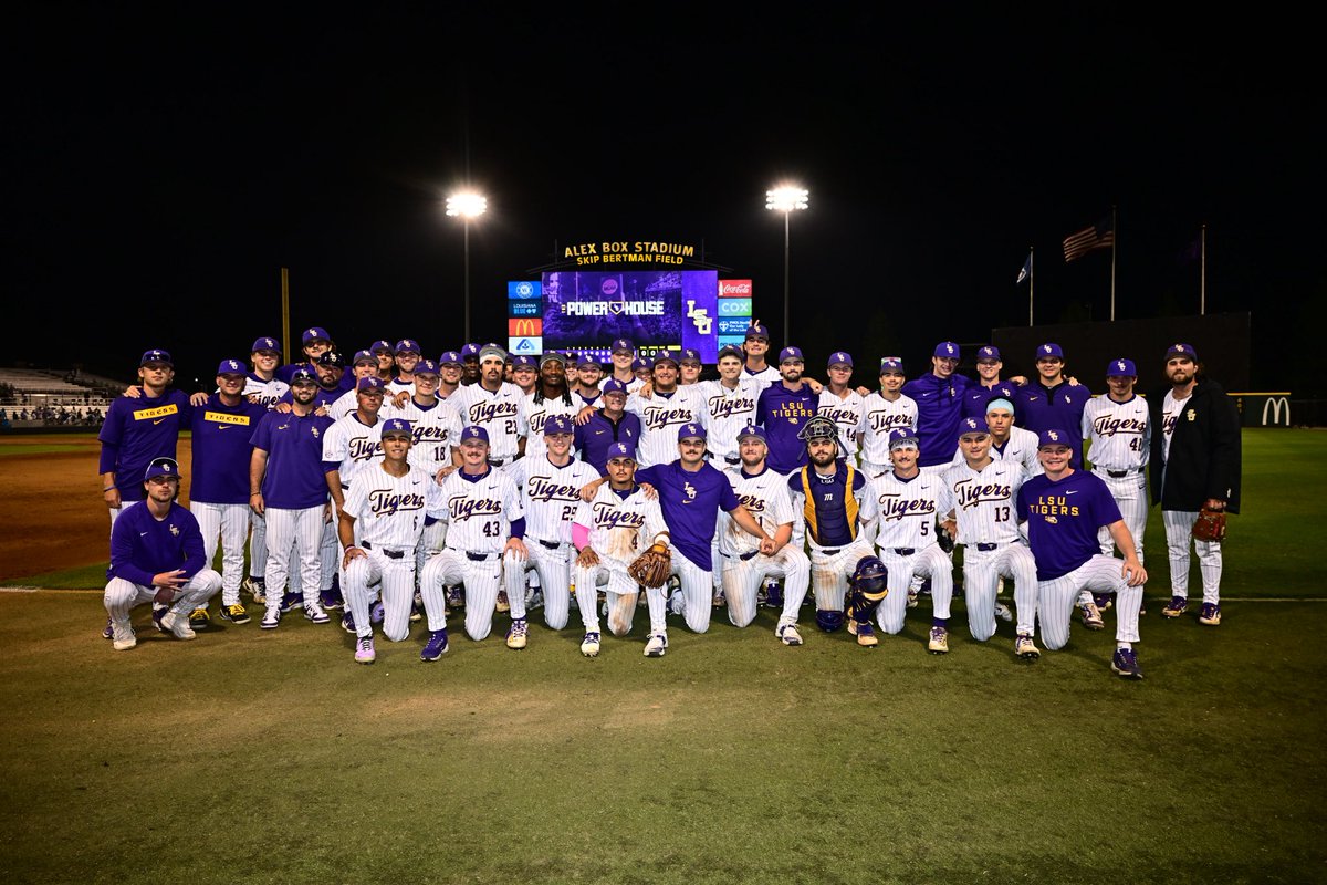 Jay Johnson tweet media