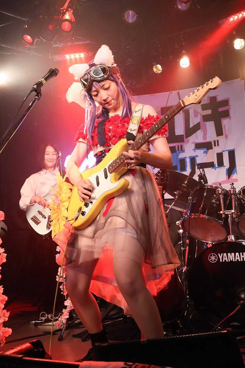 kae66406707's tweet photo. 😆「日刊 伊谷さん」vol.1987 🎸✨

「伊谷亜子 spring girls band LIVE !」
    @.LIVE HOUSE Rumio

    伊谷亜子🎸Ako Itani #2

 #伊谷亜子 #Rumio https://t.co/jmDj2G1wI7