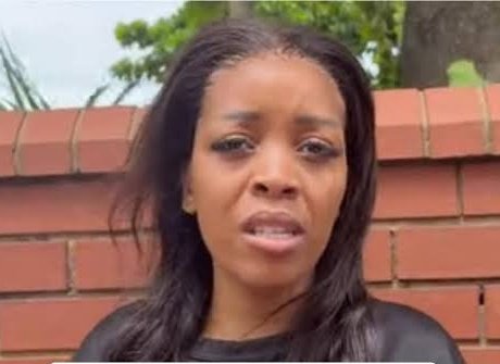 FighterGiveUsASignal tweet media