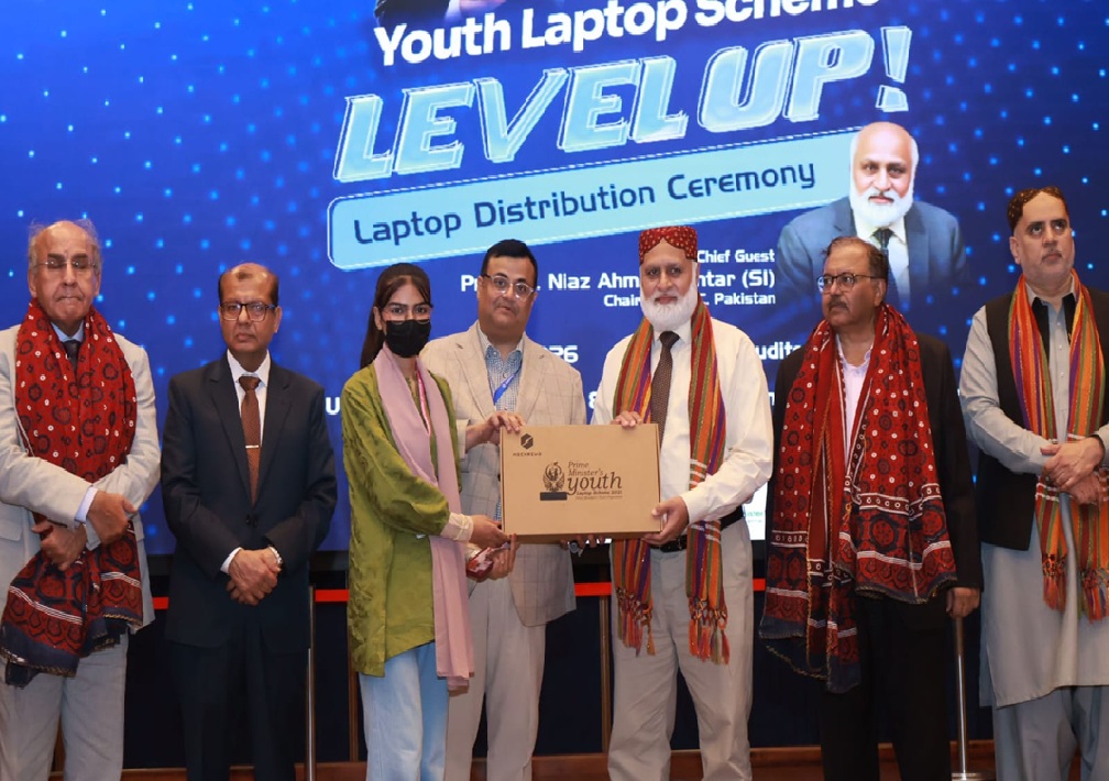 onlineindus's tweet image. ‘Speak Your Mother Tongue’: #HEC Chairman Calls for Cultural Pride at #MUET #Symposium #onlineindusnews
onlineindus.com/english/speak-…