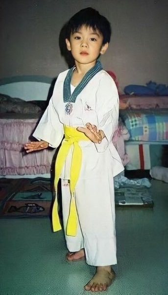 cherxtamx's tweet image. ตุวนิดเดียวเองเตนล์ 0.3 ขวบกับ 3.0 ขวบ 

#TEN #SOLDOUT #텐