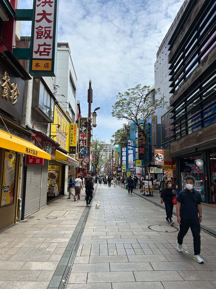 あいとん😪 tweet media